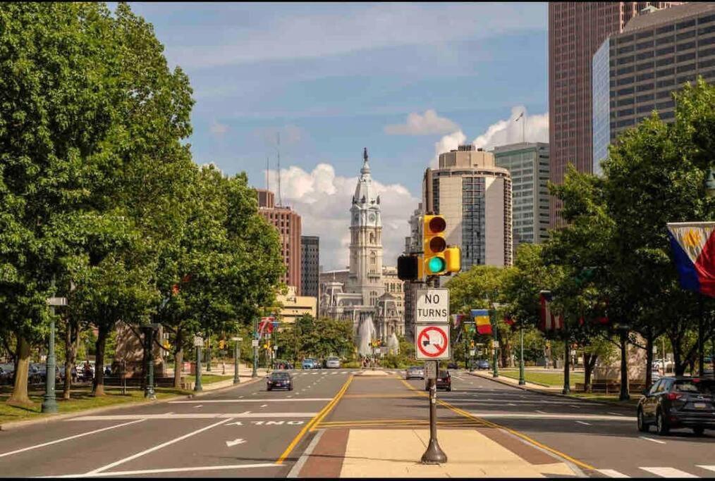 406 Luxury King Bed In Central City Of Philad Philadelphia Kültér fotó